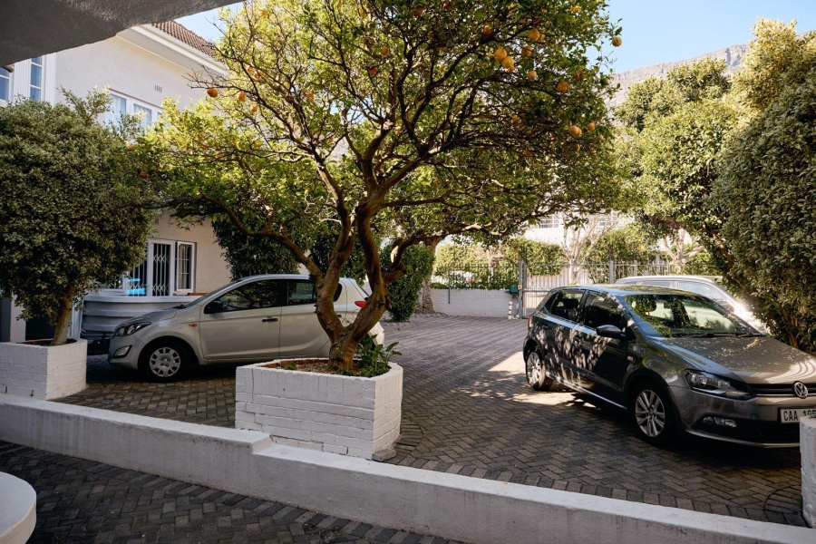 3 Bedroom Property for Sale in Vredehoek Western Cape